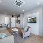 & Preelook Abbázia