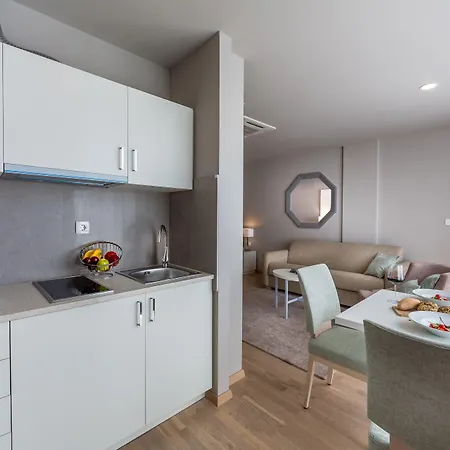 Vendégház & Preelook 4*