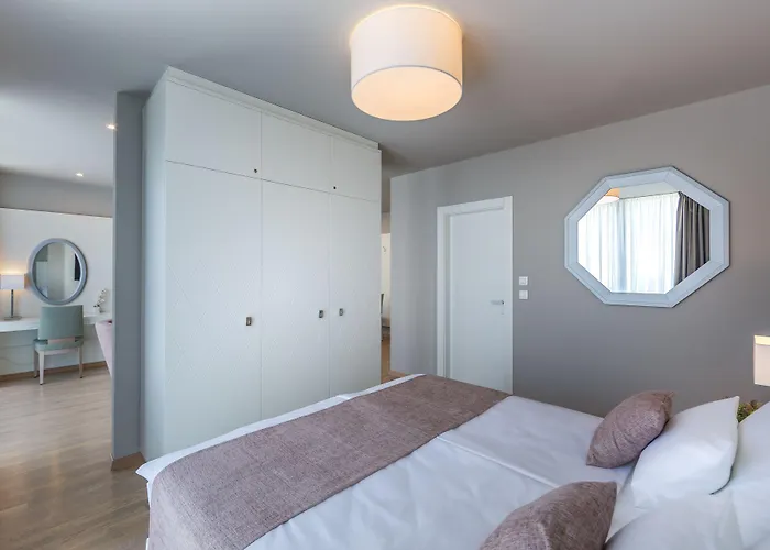 Guest house & Preelook