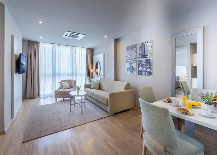 Guest house & Preelook 4*