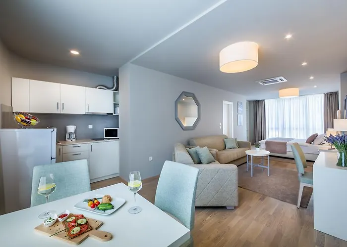 Guest house & Preelook 4*