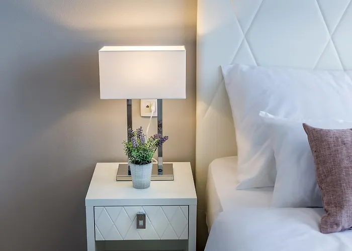 بيت ضيافة & Preelook