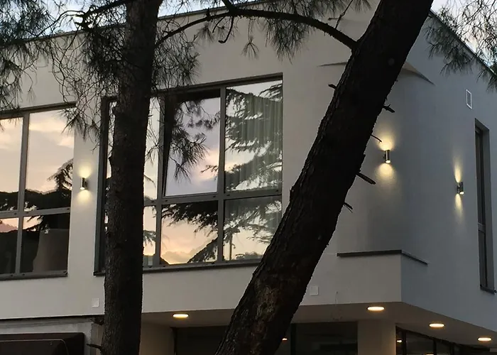 Guest house & Preelook