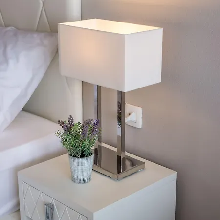 & Preelook Vendégház 4*