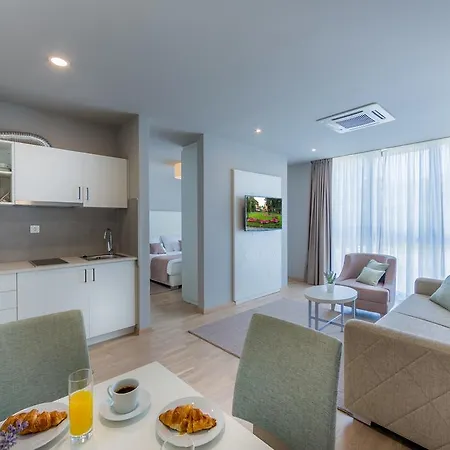 & Preelook 4* Abbázia